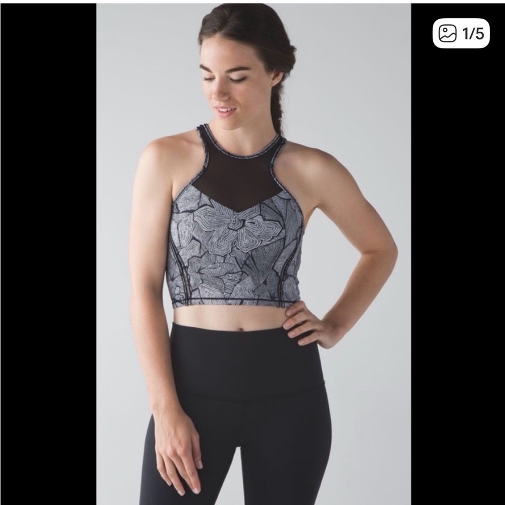 Lululemon get it om bra size 6